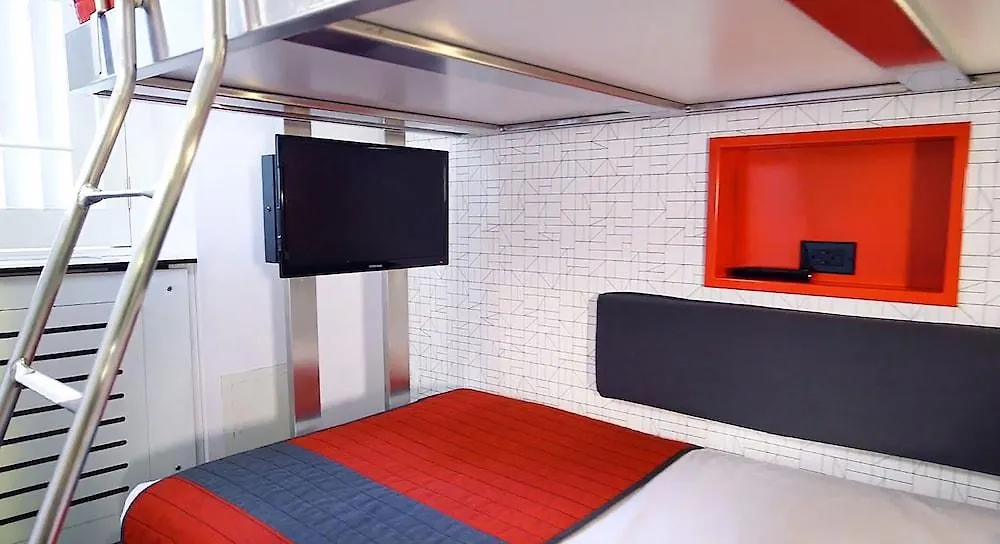 Pod 51 Hotel New York