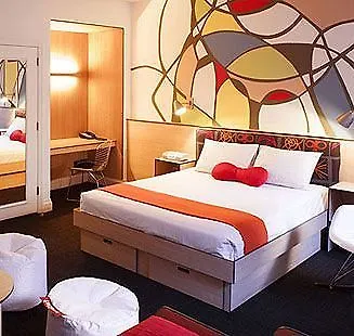 Pod 51 Hotel New York 3*,